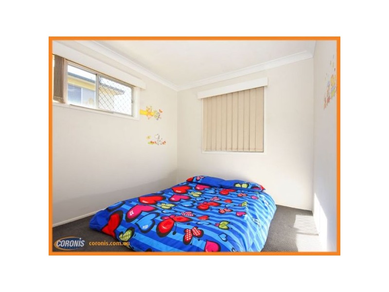 52 Carwell Avenue, Petrie QLD 4502