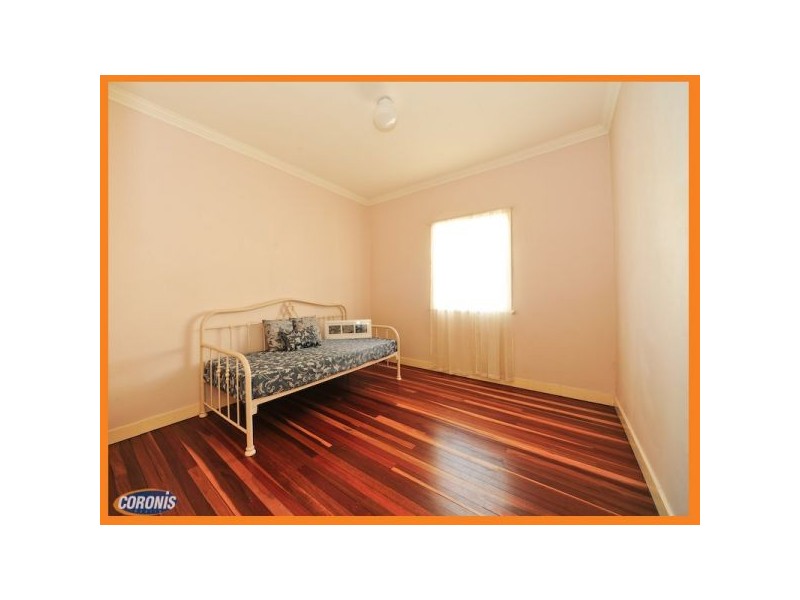 4 Crescent Ave, Enoggera QLD 4051