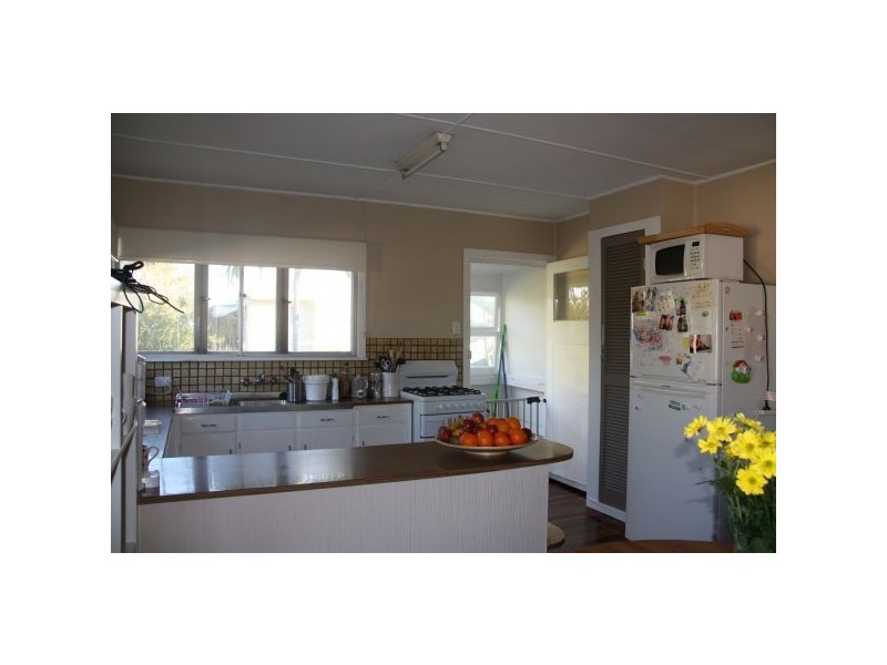 31 Royds Street, Carina QLD 4152