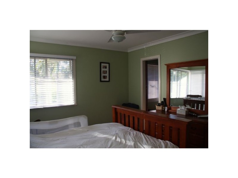 31 Royds Street, Carina QLD 4152