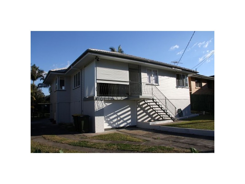 31 Royds Street, Carina QLD 4152