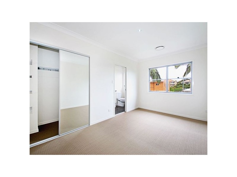 3/20 Balowrie Street, Hamilton QLD 4007