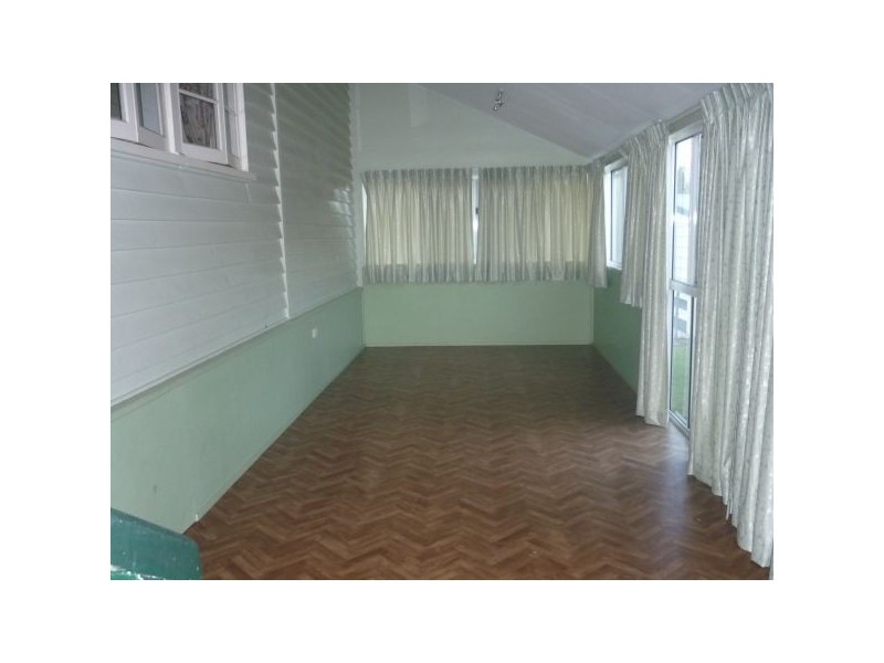 31  Unmack Street, Chermside QLD 4032