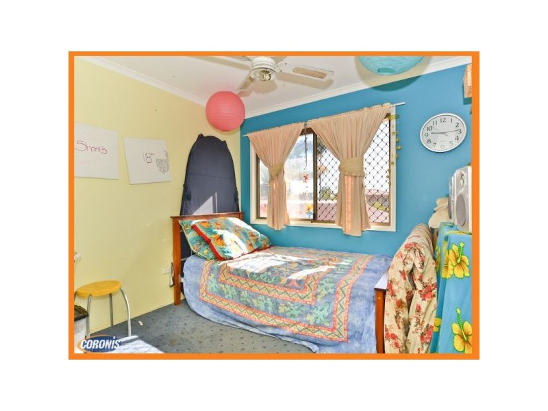 5 Bindo Place, Manly West QLD 4179