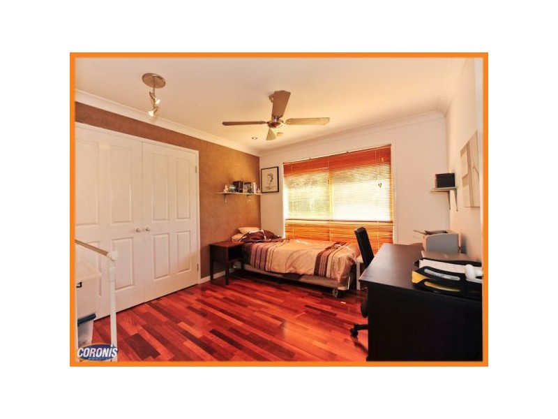 304 Hemmant-Tingalpa, Hemmant QLD 4174