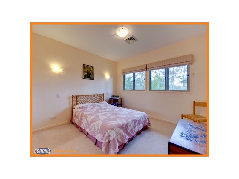 5 Liuda Ct, Samford Valley QLD 4520