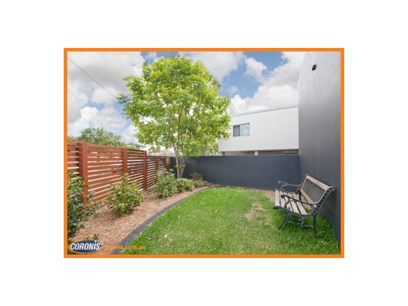 2/16 Trackson Street, Alderley QLD 4051