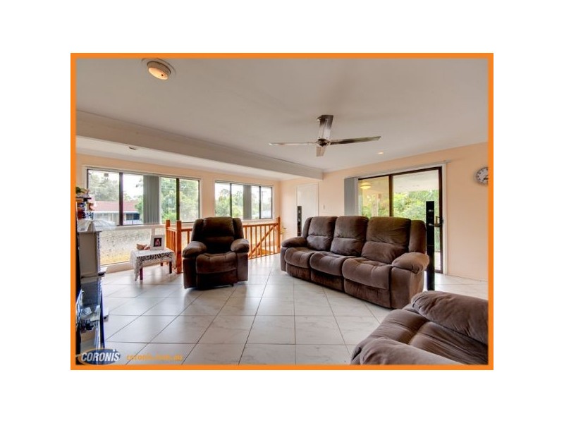 15 Dubarda Drive, Strathpine QLD 4500