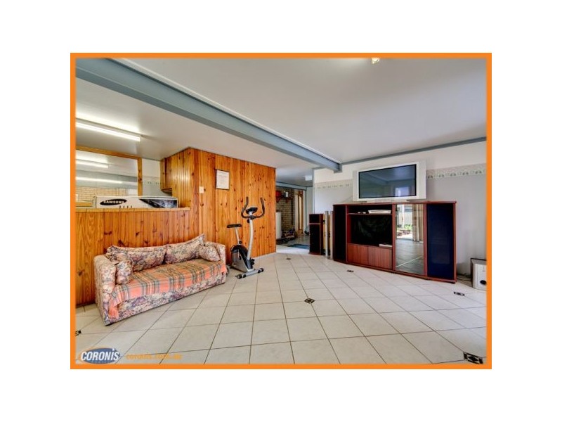 15 Dubarda Drive, Strathpine QLD 4500