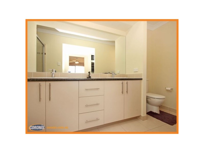 2  Nadia Place, Morayfield QLD 4506