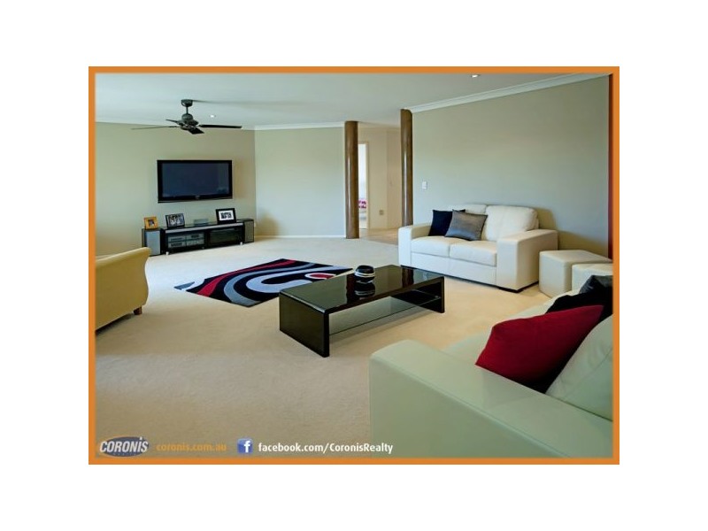 148 Monterey Keys Drive, Helensvale QLD 4212