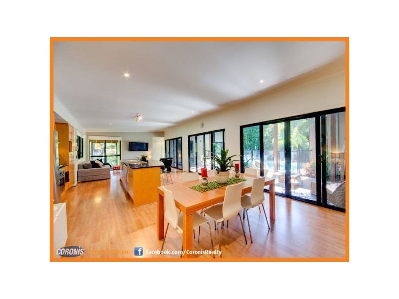 55 Boondooma Cct, Albany Creek QLD 4035