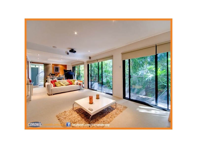 55 Boondooma Cct, Albany Creek QLD 4035