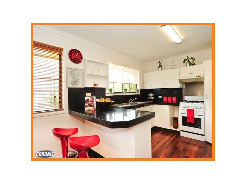 11 Cusack Parade, Wynnum QLD 4178
