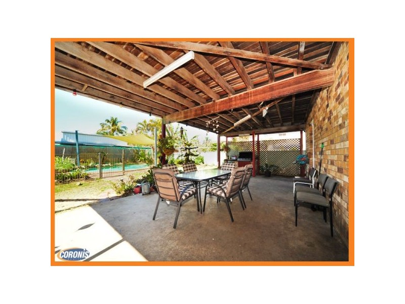 11 Cusack Parade, Wynnum QLD 4178