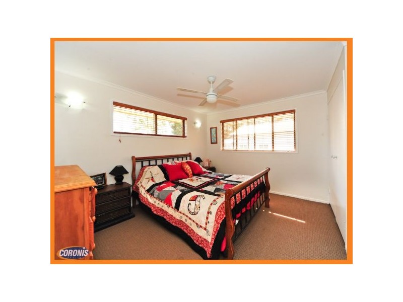 11 Cusack Parade, Wynnum QLD 4178