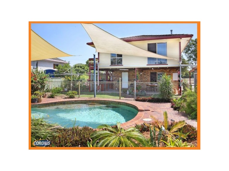 11 Cusack Parade, Wynnum QLD 4178