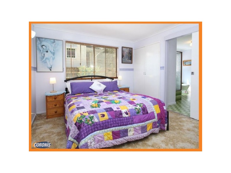 11 Cusack Parade, Wynnum QLD 4178