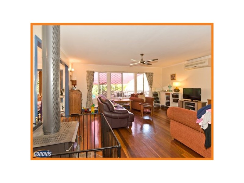 50 Bernays Road, Wynnum West QLD 4178