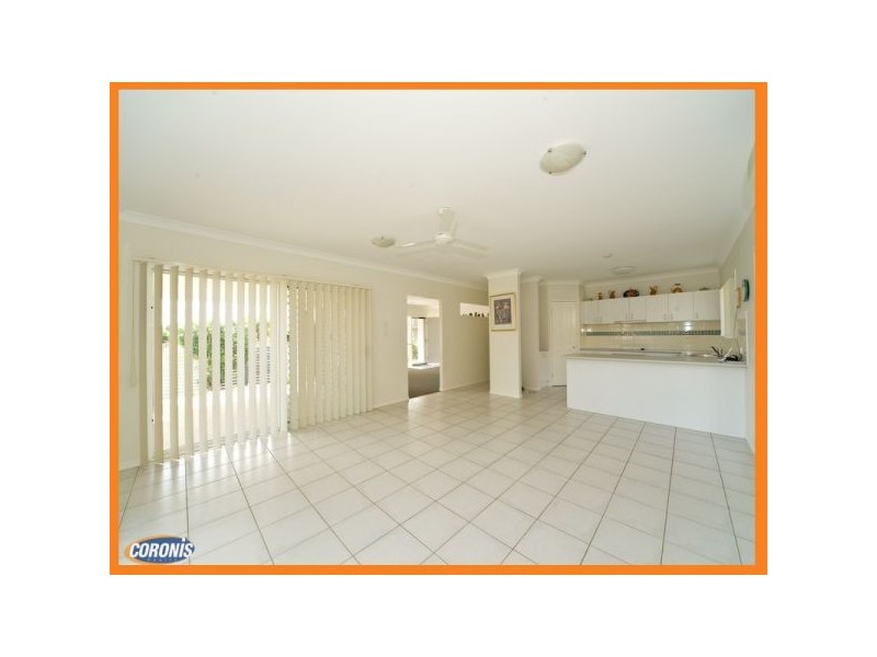 7 Tallis Street, Wakerley QLD 4154