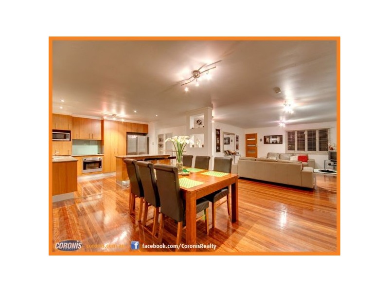 2 Winton Street, Stafford Heights QLD 4053