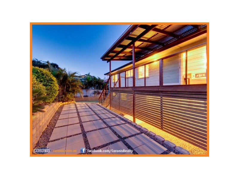 2 Winton Street, Stafford Heights QLD 4053