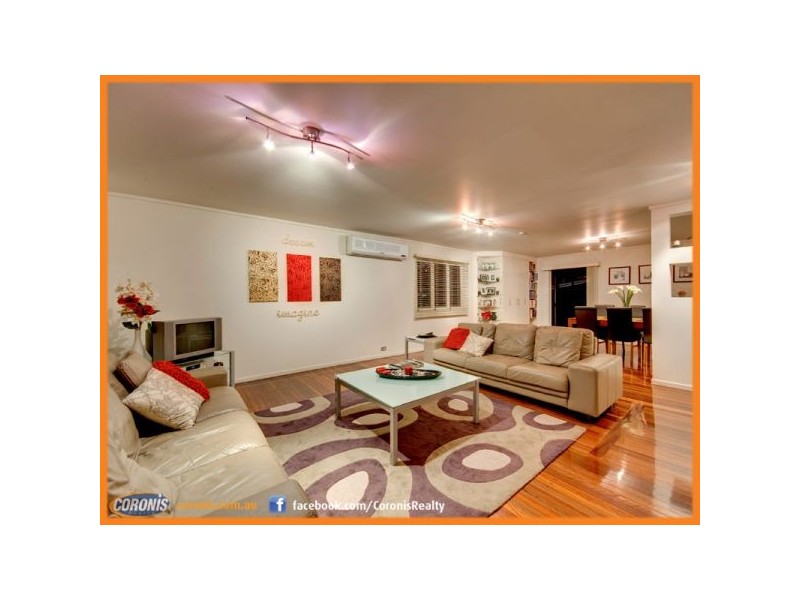 2 Winton Street, Stafford Heights QLD 4053