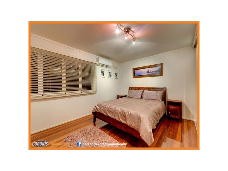 2 Winton Street, Stafford Heights QLD 4053