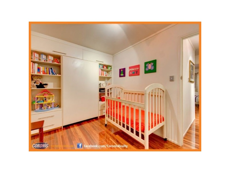 2 Winton Street, Stafford Heights QLD 4053