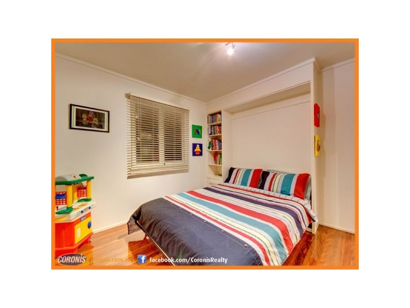 2 Winton Street, Stafford Heights QLD 4053