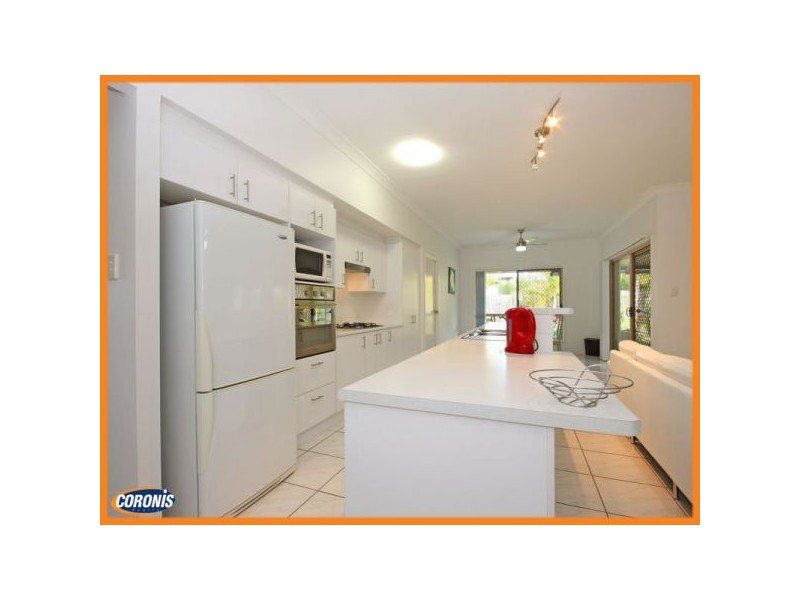 24 Tuckeroo Parade, North Lakes QLD 4509