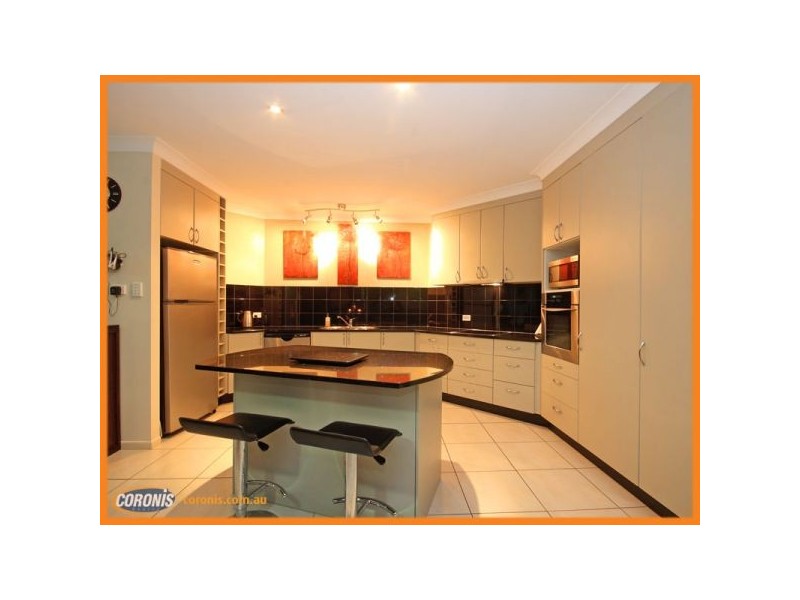 20  Hopkins Street, Petrie QLD 4502