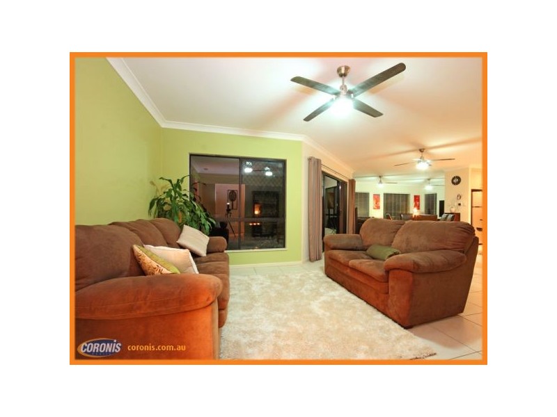 20  Hopkins Street, Petrie QLD 4502