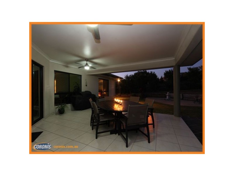 20  Hopkins Street, Petrie QLD 4502