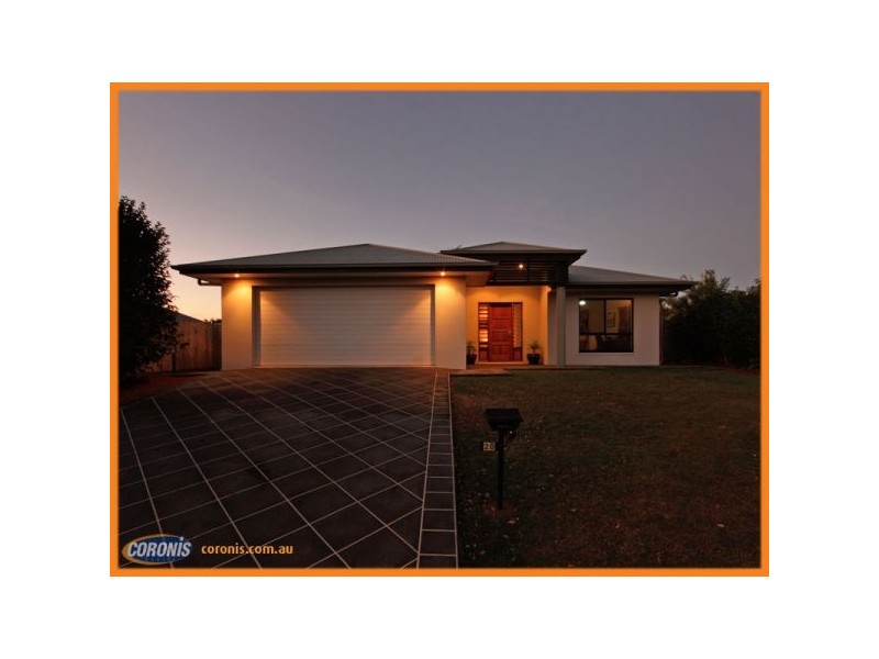 20  Hopkins Street, Petrie QLD 4502