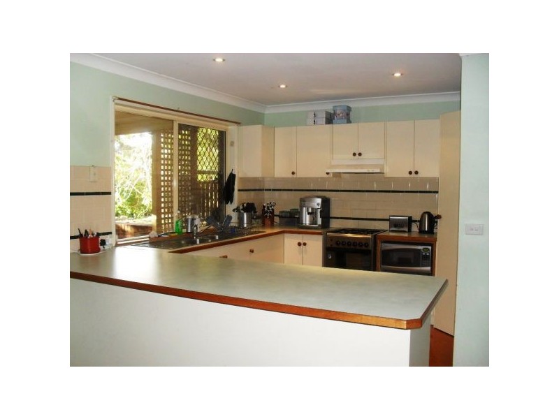 2 Huxtable Street, Chermside West QLD 4032