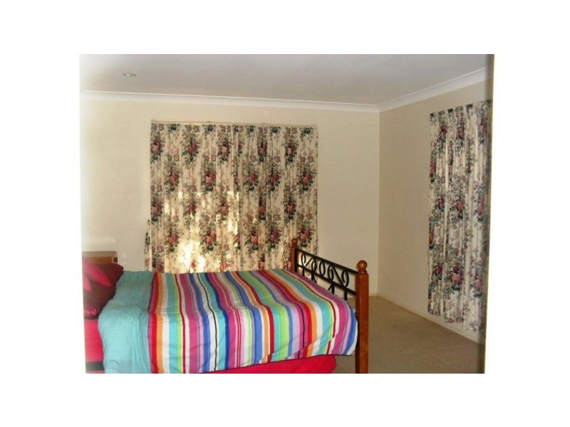 2 Huxtable Street, Chermside West QLD 4032