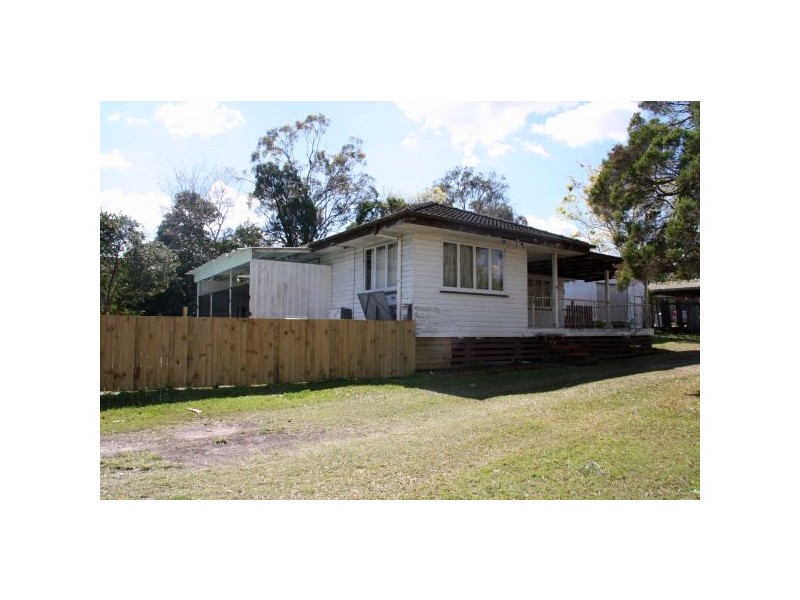 11 Garfield Street, Woodridge QLD 4114