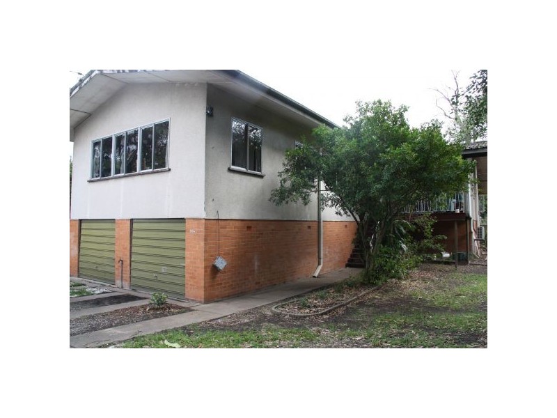 204 Bennetts Road, Norman Park QLD 4170