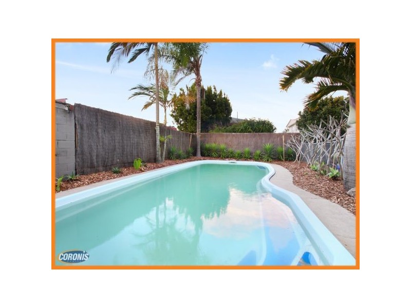 8 Markway Street, Chermside West QLD 4032
