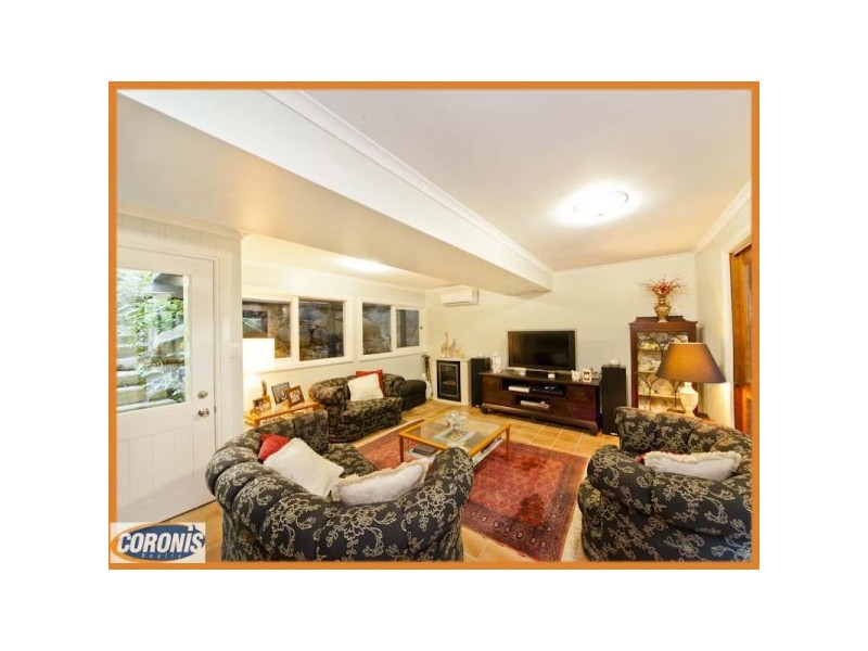 27 Sweetman Street, Paddington QLD 4064