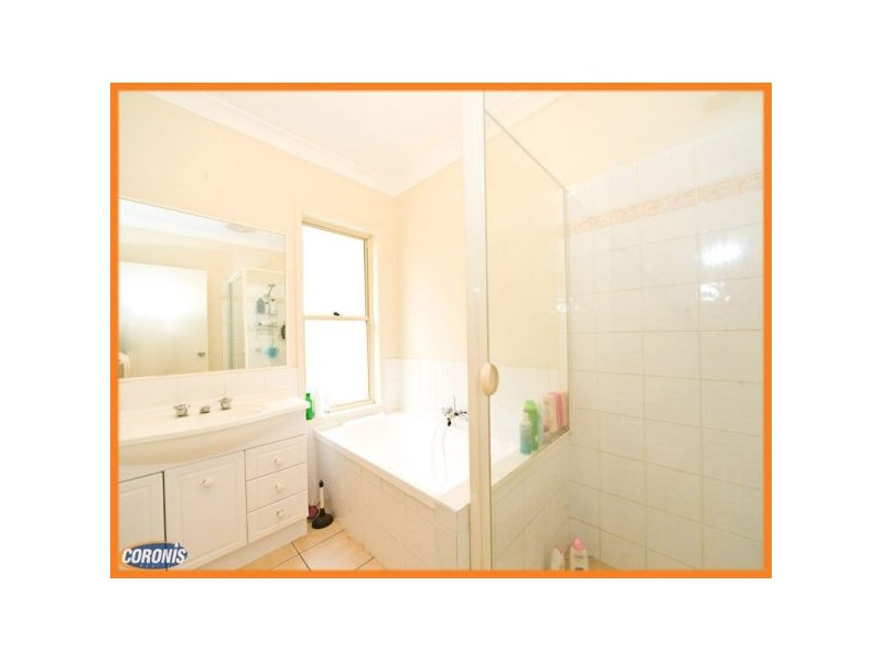 16 Greta Court, Camira QLD 4300