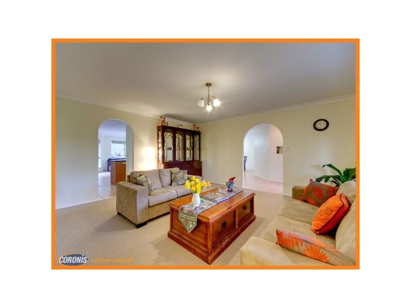 18 Balmoral Road, Draper QLD 4520