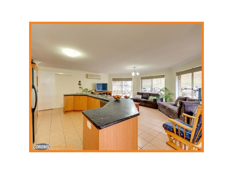 18 Balmoral Road, Draper QLD 4520