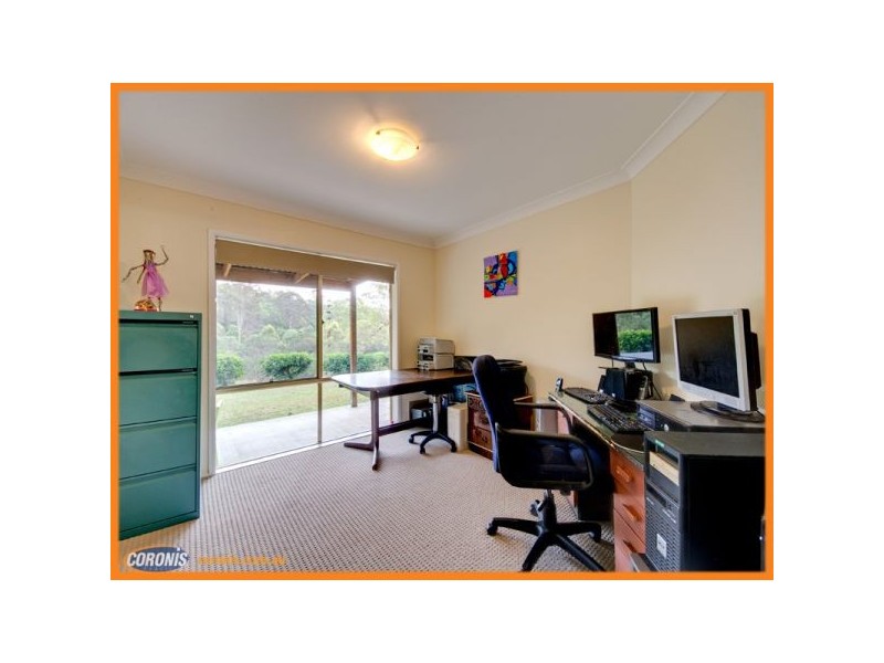 18 Balmoral Road, Draper QLD 4520