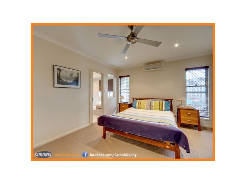 2 Pacha Close, Coomera Waters QLD 4209
