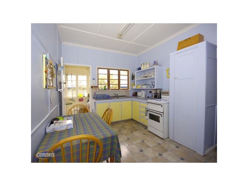 8 Shetland Street, Morningside QLD 4170