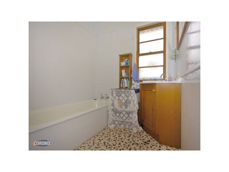 8 Shetland Street, Morningside QLD 4170