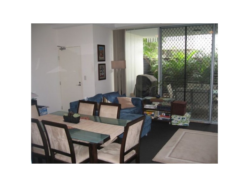 110/28 Masters Street, Newstead QLD 4006