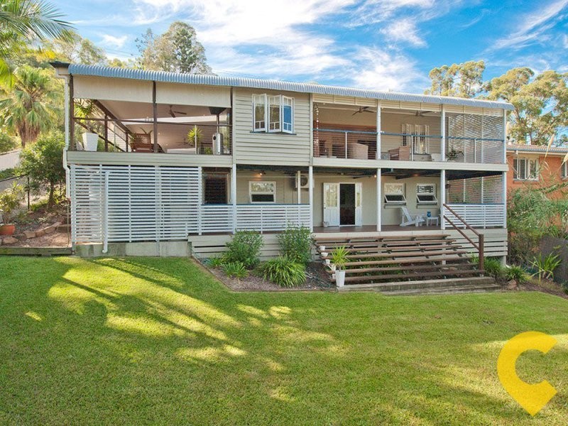 22 Lansdowne Street, Newmarket QLD 4051